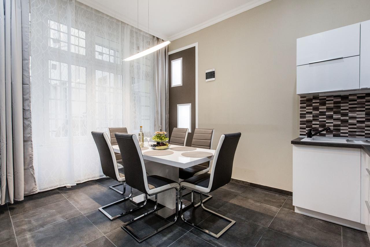 A Golden Star Modern Luxury Apartments And Rooms Βουδαπέστη Εξωτερικό φωτογραφία