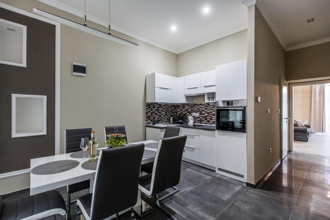 A Golden Star Modern Luxury Apartments And Rooms Βουδαπέστη Εξωτερικό φωτογραφία